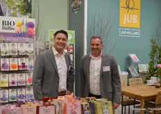 Jaap-Jan Uittenbogaard and Jos Beelen with JUB Holland, one of the biggest bulb suppliers around. At the fair a new concept was presented, the Dahlia Party Mix